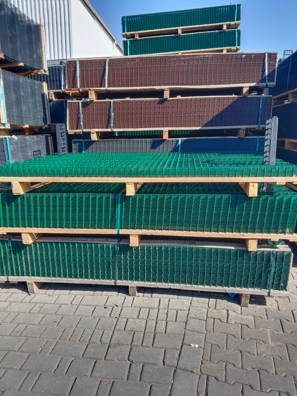 Green Color Ral6005/Ral6029 Polyester Powder Coating for Fence